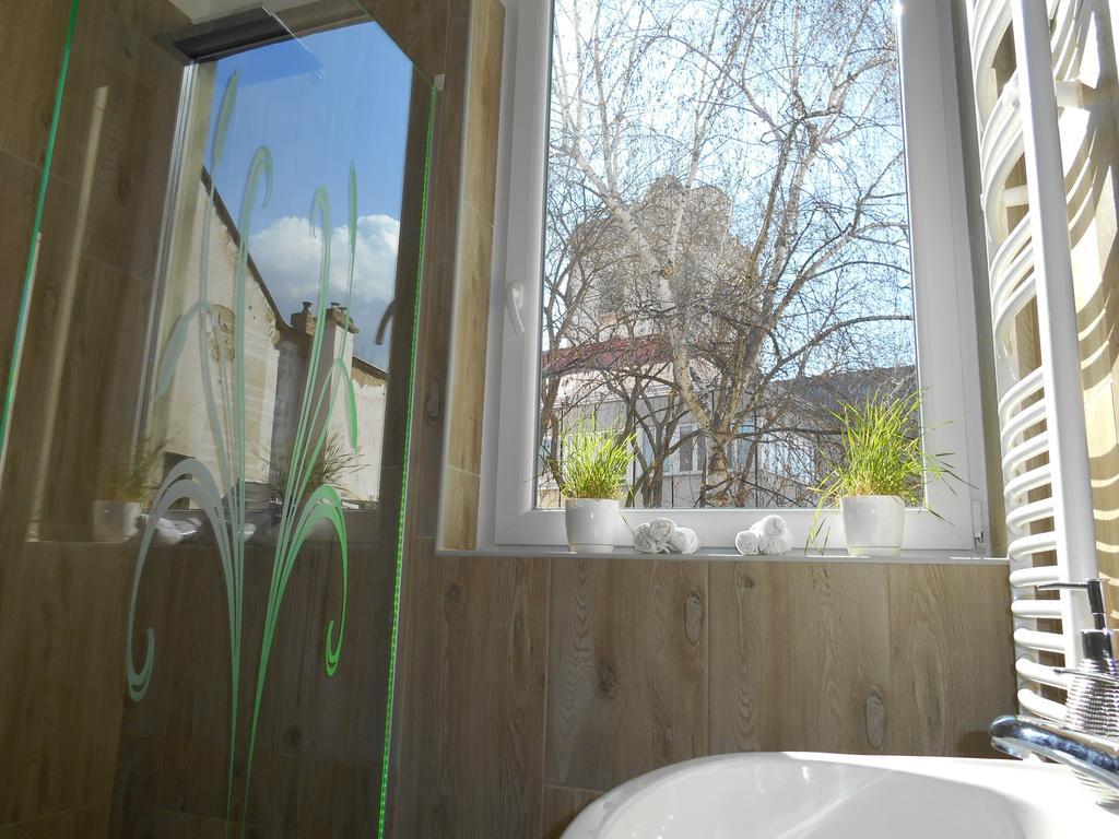 Akos Apartman Appartement Eger Buitenkant foto